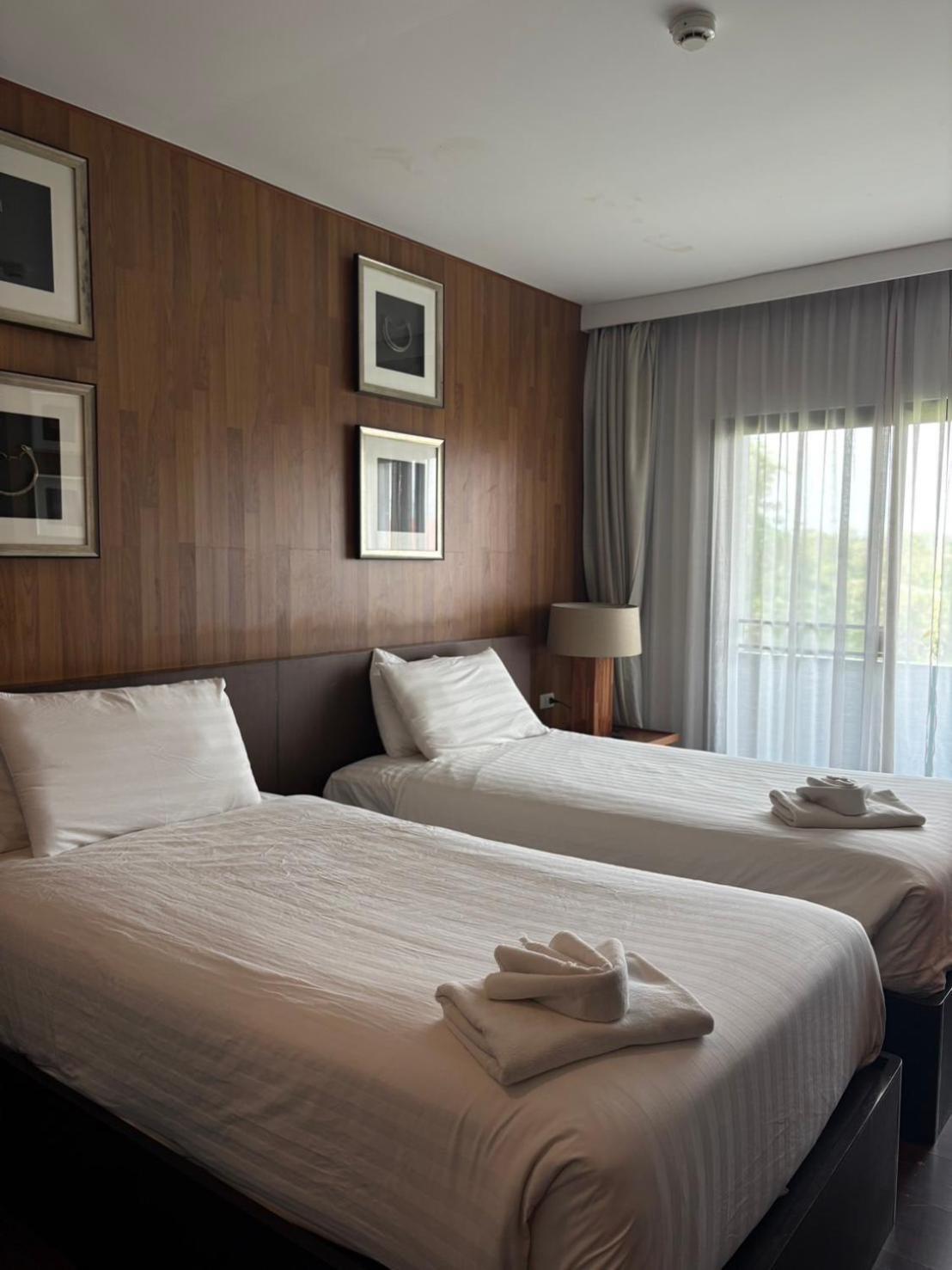 Hotel Huern Nana Jomsawan Phrae Exterior foto